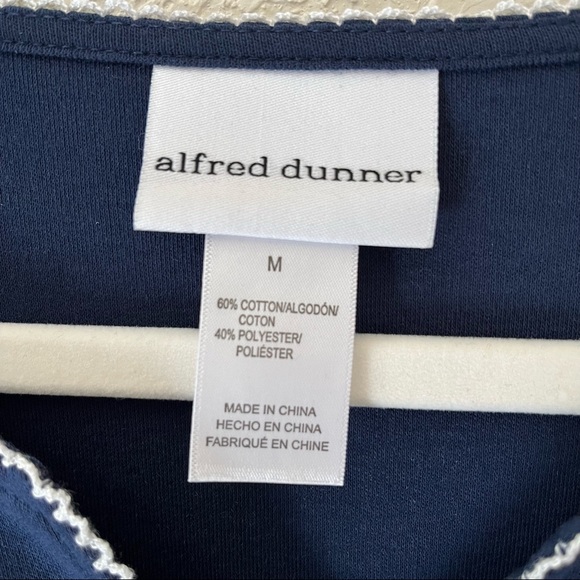 Alfred Dunner women’s Island hopping 2020 short sleeve shirt, medium, navy blue - Picture 3 of 8